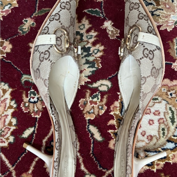 🍁SOLD🍁Gucci Monogram Mules - Picture 7 of 15